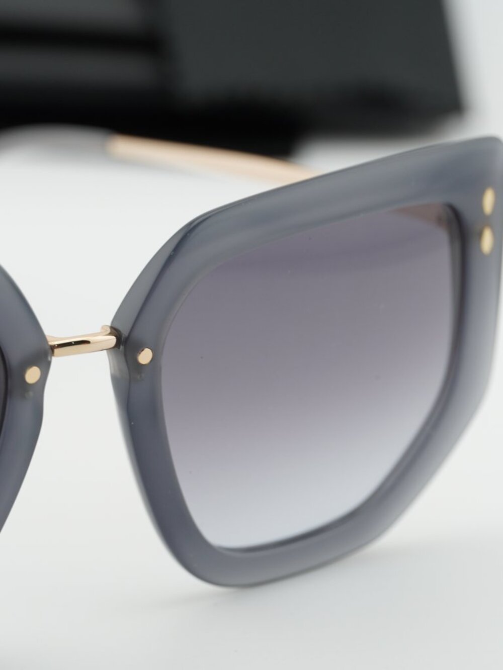Isabel Marant IM 0149/S 0FT3 GB Geometric Sunglasses - Grey/Gold - Picture 2 of 12